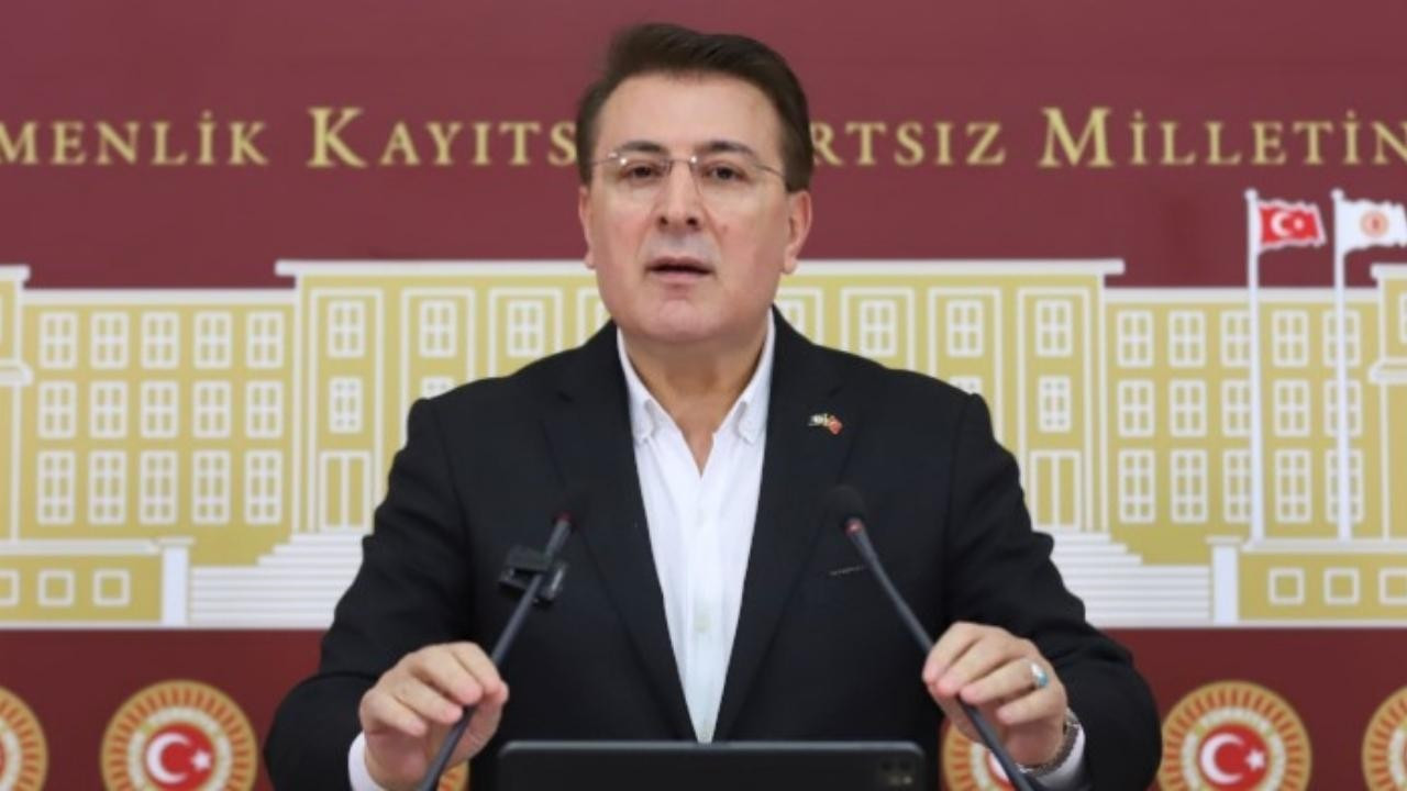 Aydemir: "Celladına aşık bir pozisyon almış"