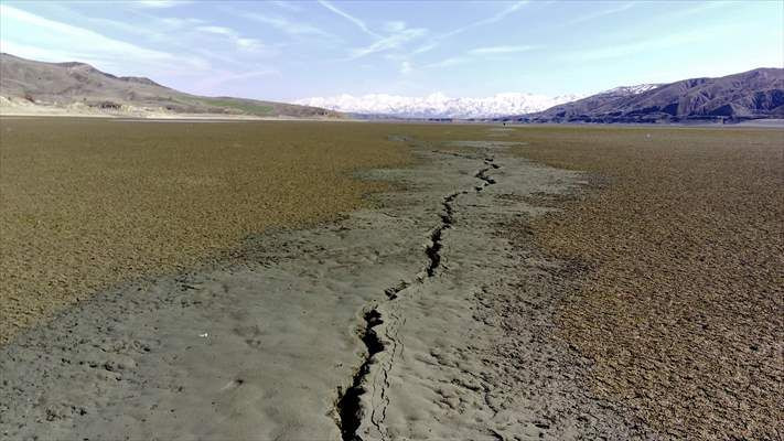 Elazığ'da fay hattındaki zemin sıvılaşması dron ile görüntülendi - Sayfa 3