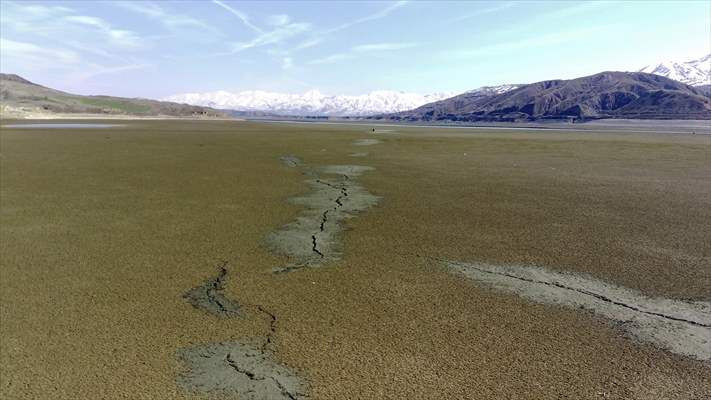Elazığ'da fay hattındaki zemin sıvılaşması dron ile görüntülendi - Sayfa 4