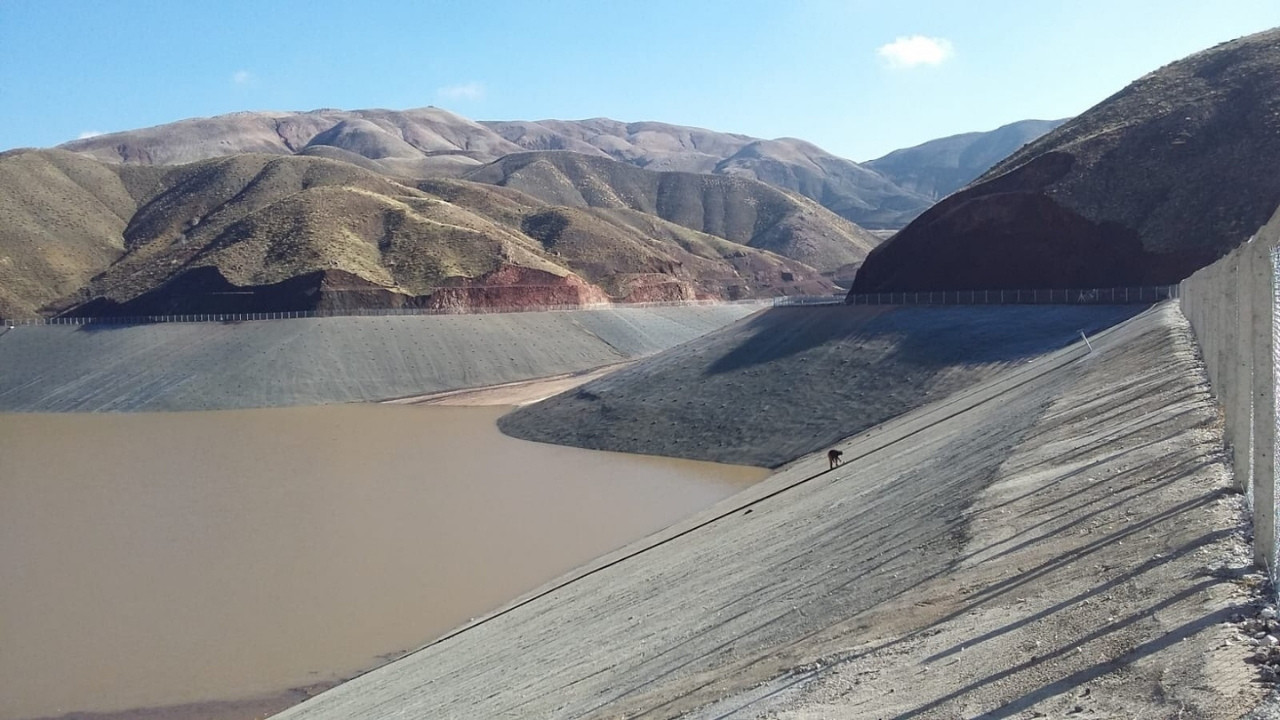 Erkenek Göleti'nde kayma olmadığı bildirildi