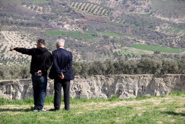 Hatay'da depremde oluşan yarık dron ile görüntülendi - Sayfa 4