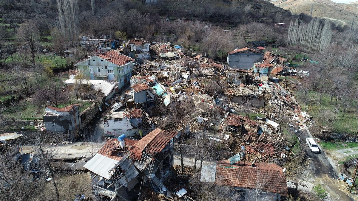 Birçok filmin çekildiği Yeşilyurt'ta 90 konak depremlerde hasar gördü - Sayfa 5