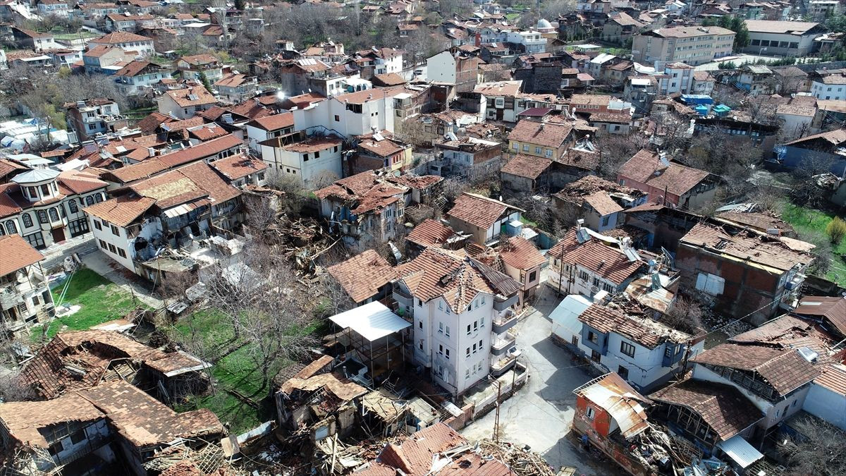 Birçok filmin çekildiği Yeşilyurt'ta 90 konak depremlerde hasar gördü - Sayfa 8
