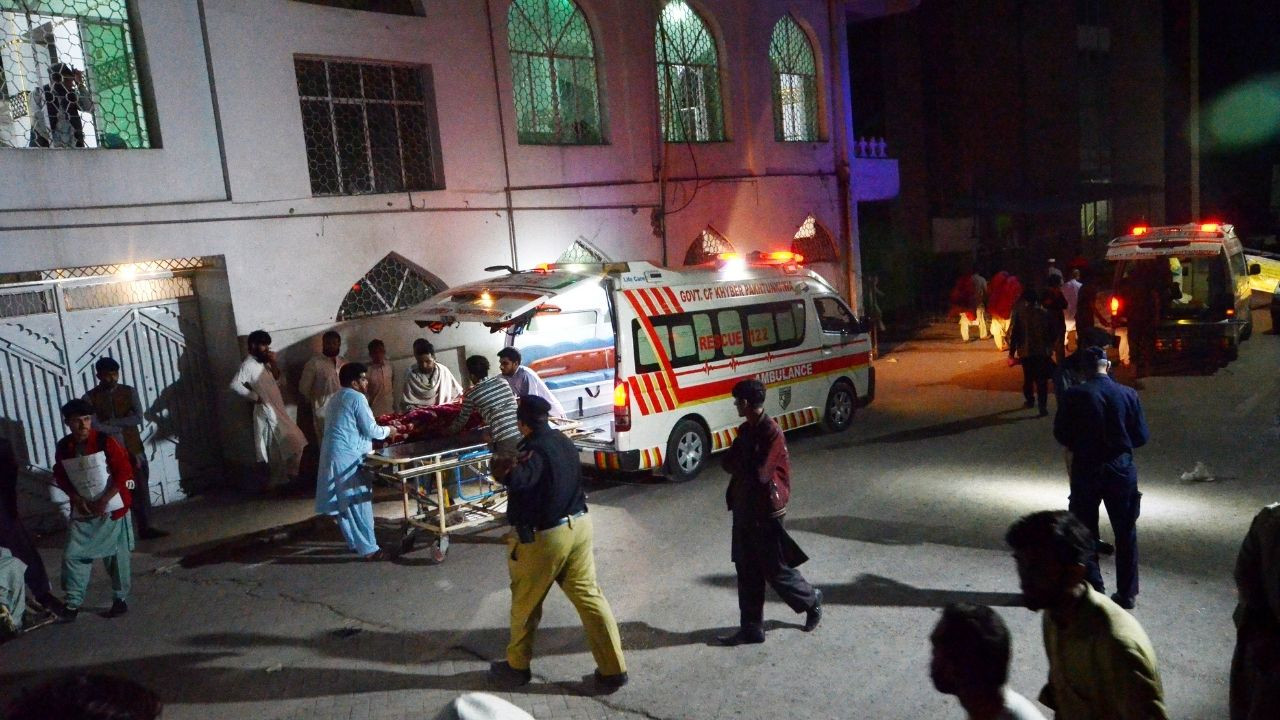 Afganistan'da deprem nedeniyle 3 kişi öldü