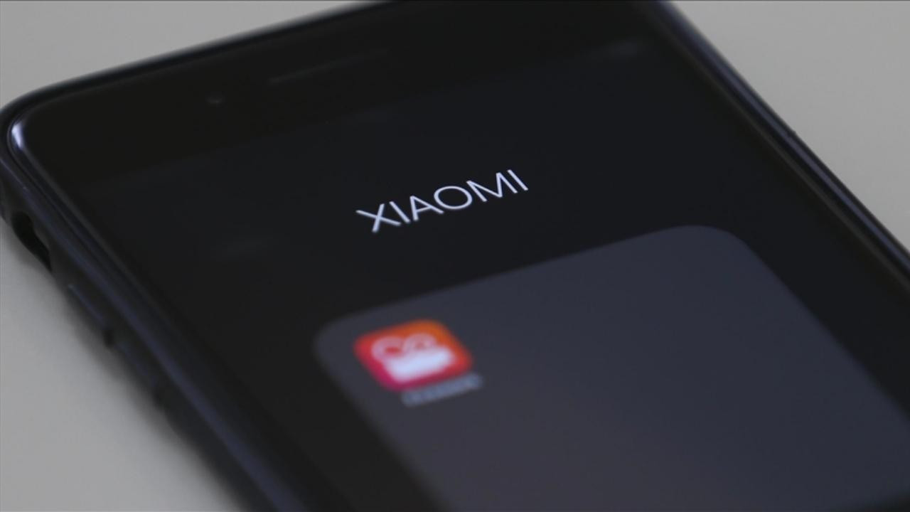 Xiaomi yeni telefonunu tanıttı!