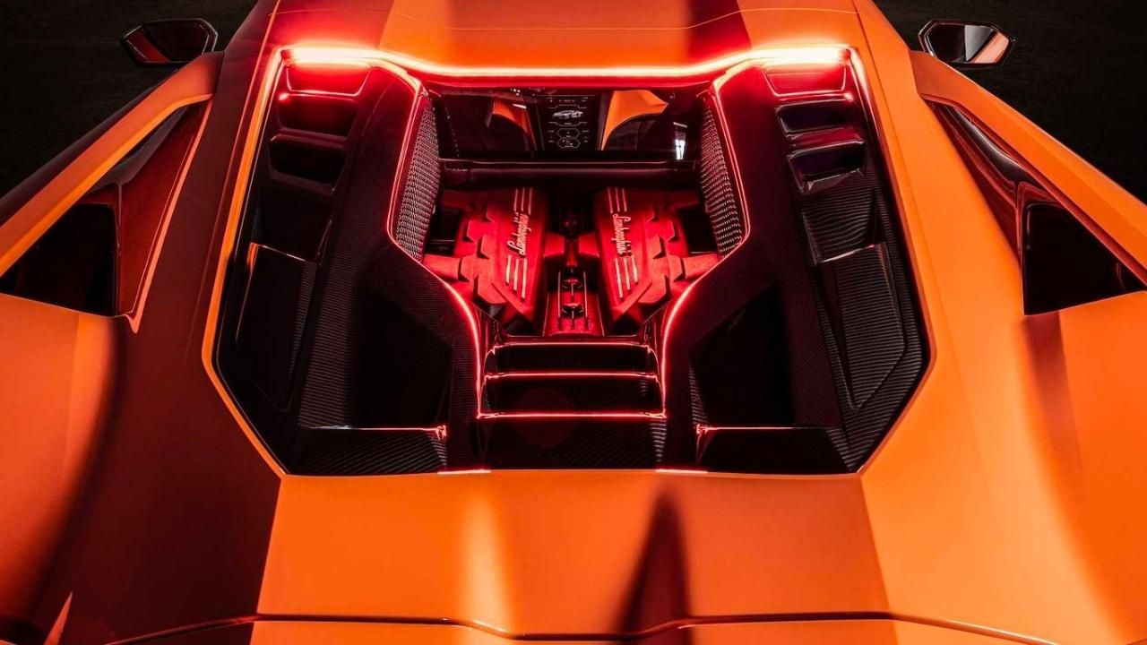 İtalyan otomobil üreticisi 60'ıncı yaşına özel araç tanıttı - Sayfa 10