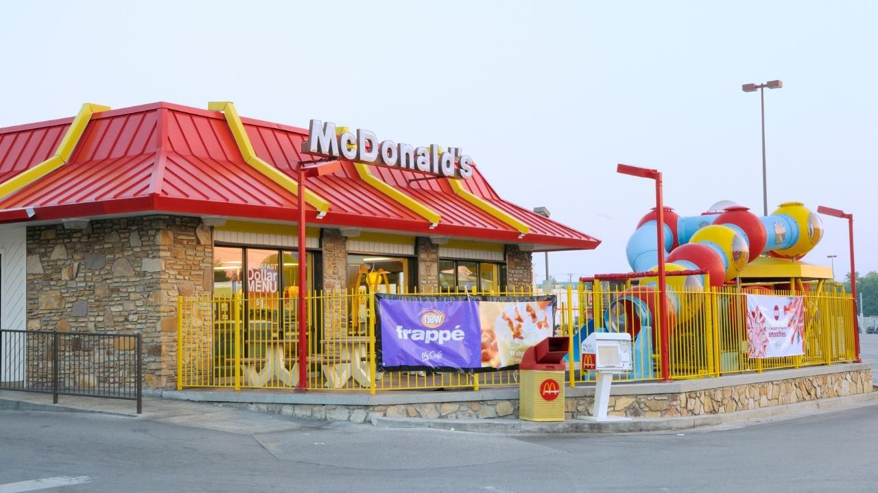 McDonald's, ABD'de işten çıkarmalara hazırlanıyor!