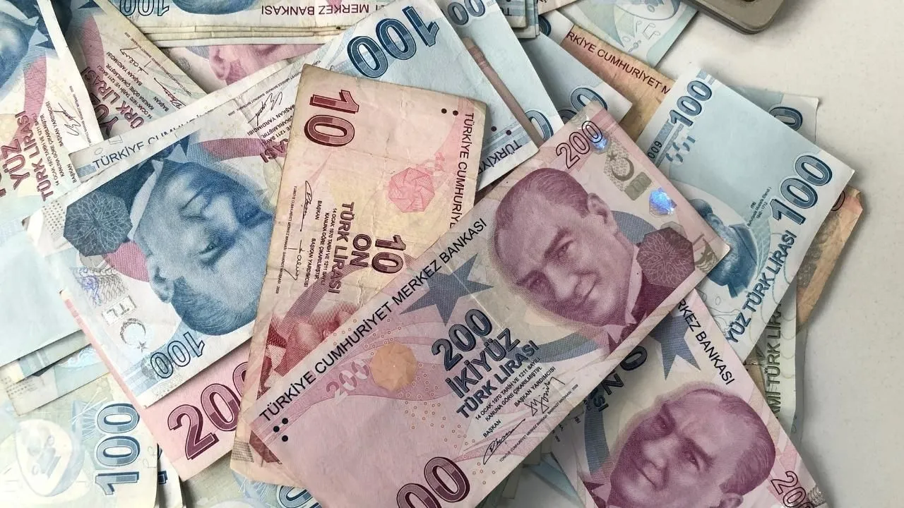 EYT'de ilk maaşlar ödenmeye başladı!