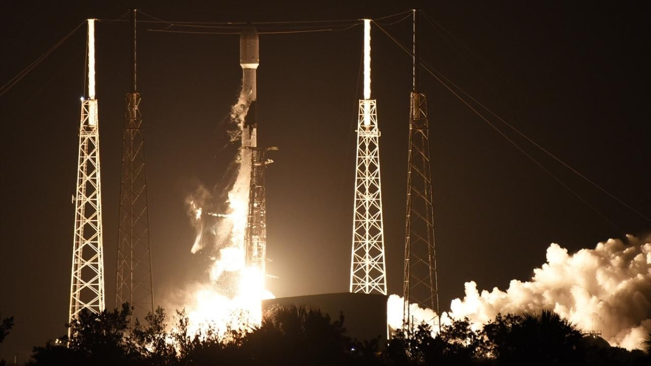 SpaceX roketi, NASA'nın TEMPO cihazı ile fırlatıld
