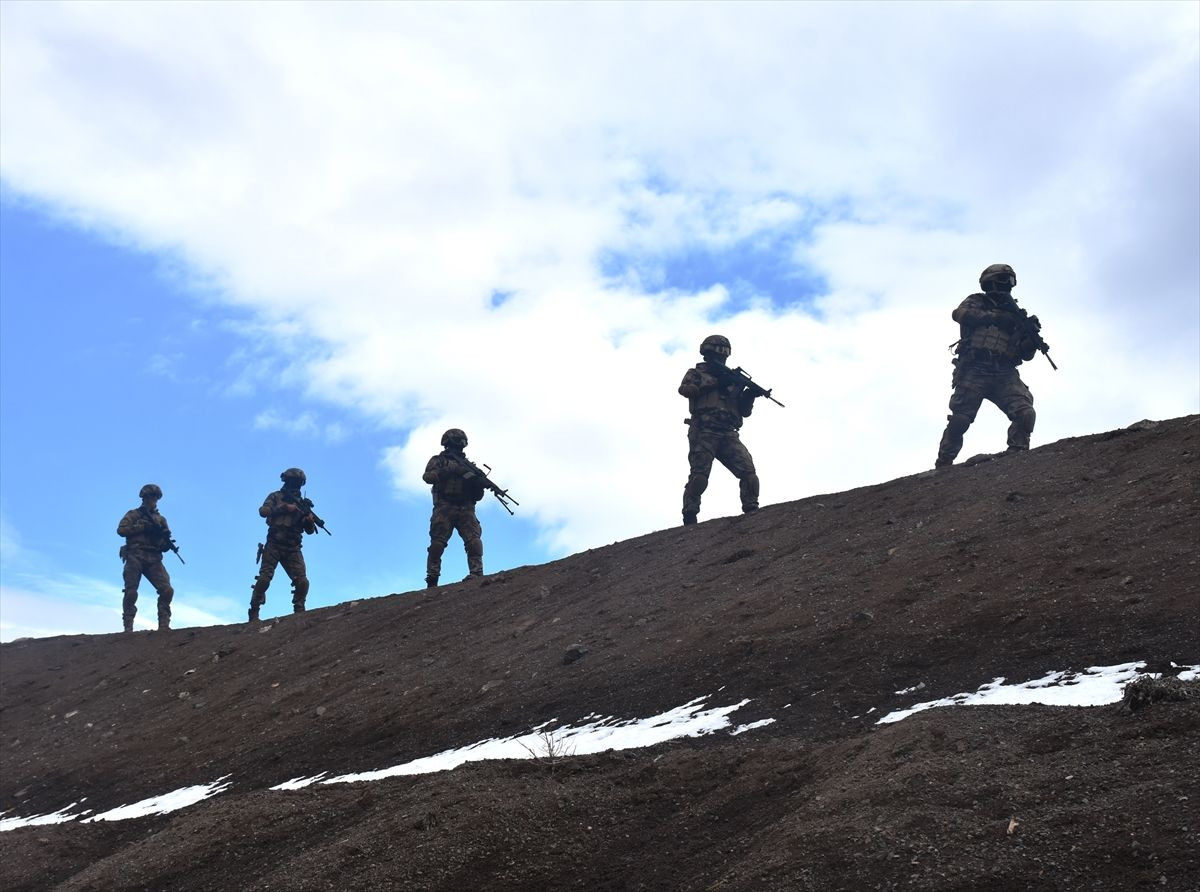 Kars'ta ''terör operasyonu tatbikat'' düzenlendi - Sayfa 10