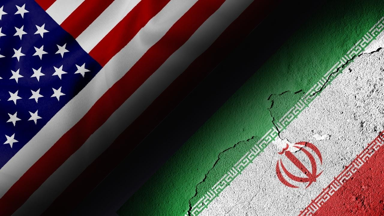 İran'dan ABD'ye savaş gemisi tepkisi!