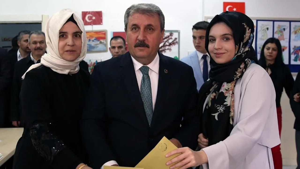 Liderlerin nerede oy kullanacağı belli oldu!