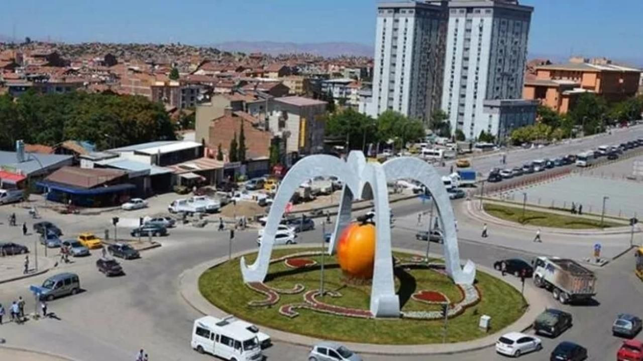 Deprem bölgesindeki illerde oy oranları - Sayfa 10