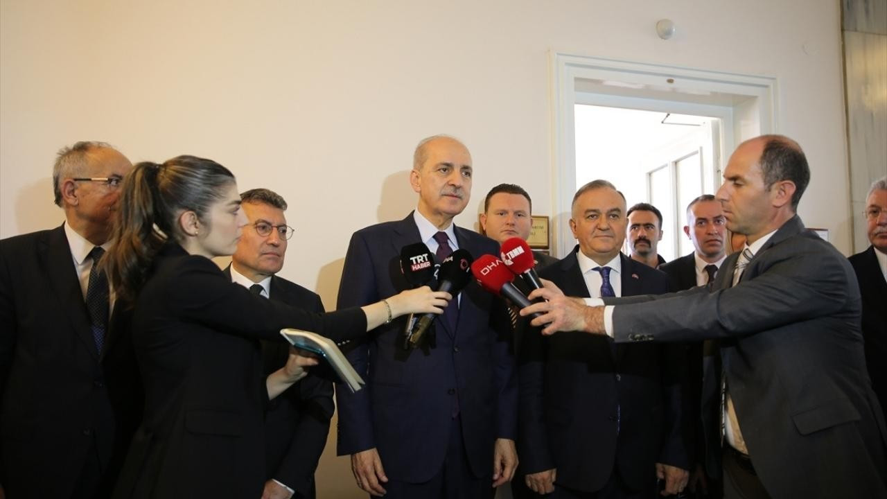 Kurtulmuş, TBMM’de partileri ziyaret etti!