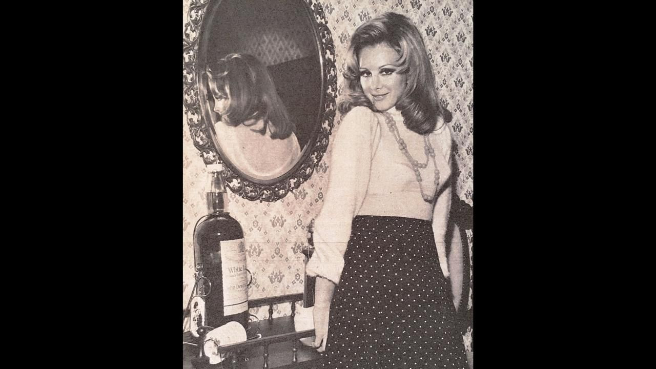 Filiz Akın güzelliğiyle yıllara meydan okuyor! - Sayfa 10