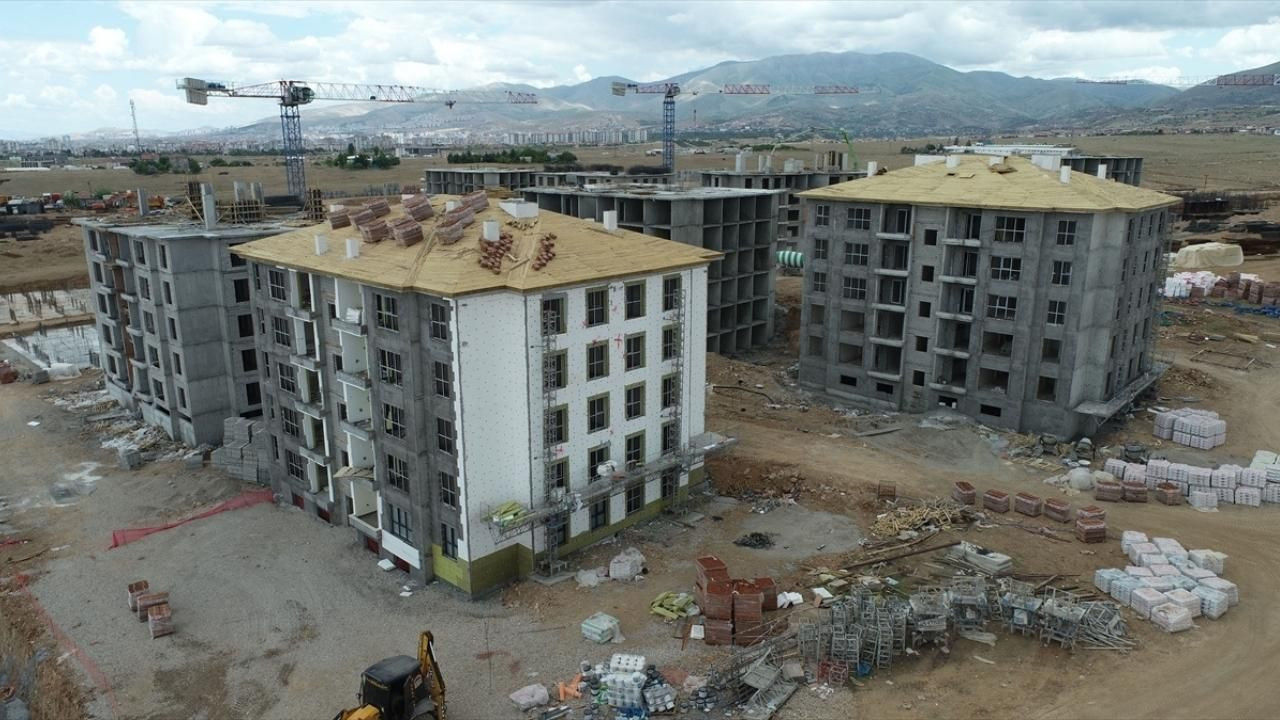 22 soruda  "Yerinde Dönüşüm Projesi" - Sayfa 17