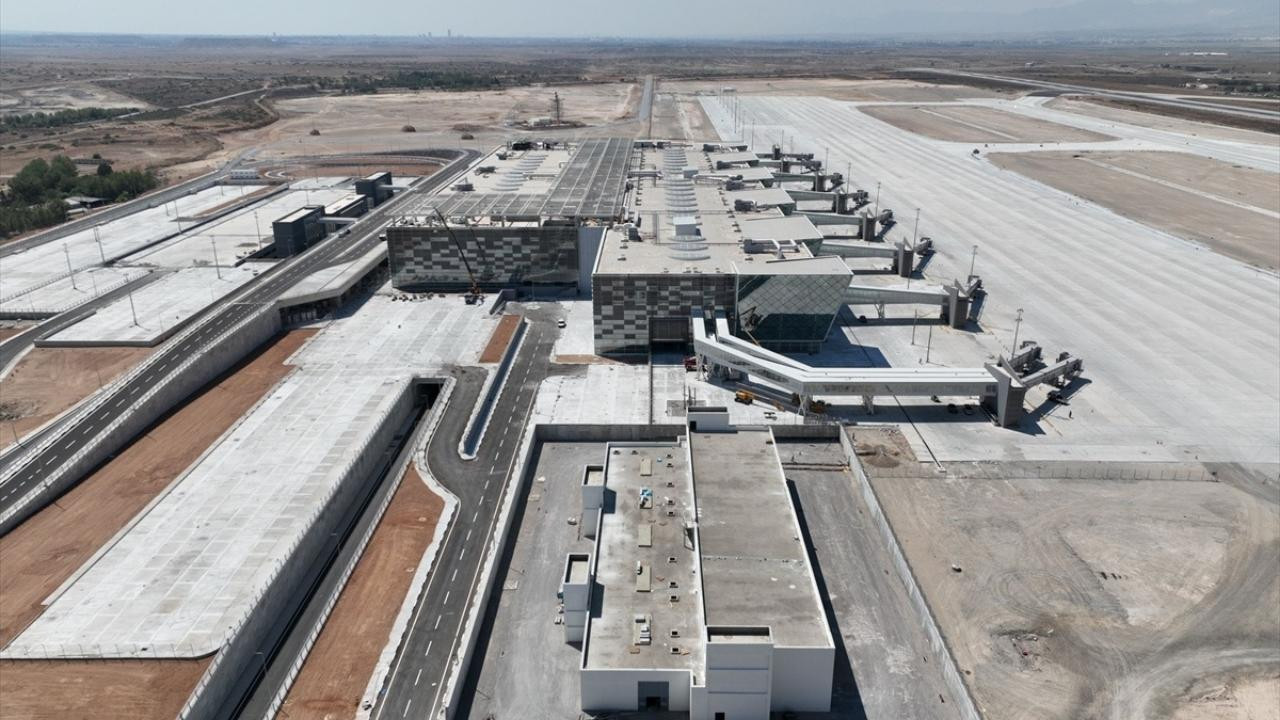 Yeni Ercan Havalimanı yarın açılıyor!