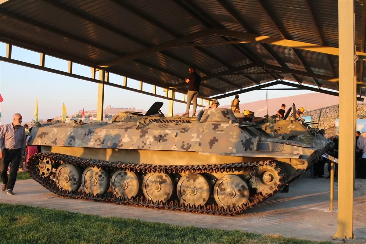 Hizbullah askeri fuar düzenledi