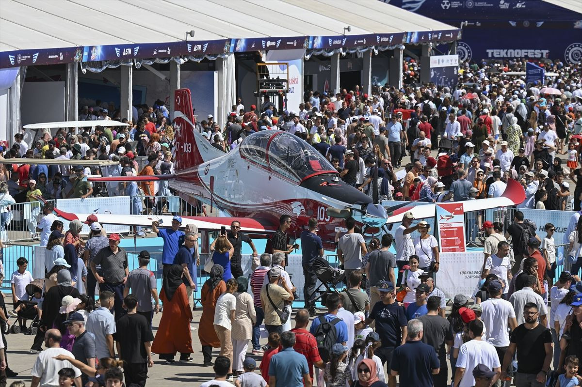 TEKNOFEST'e vatandaşlardan yoğun ilgi! - Sayfa 9