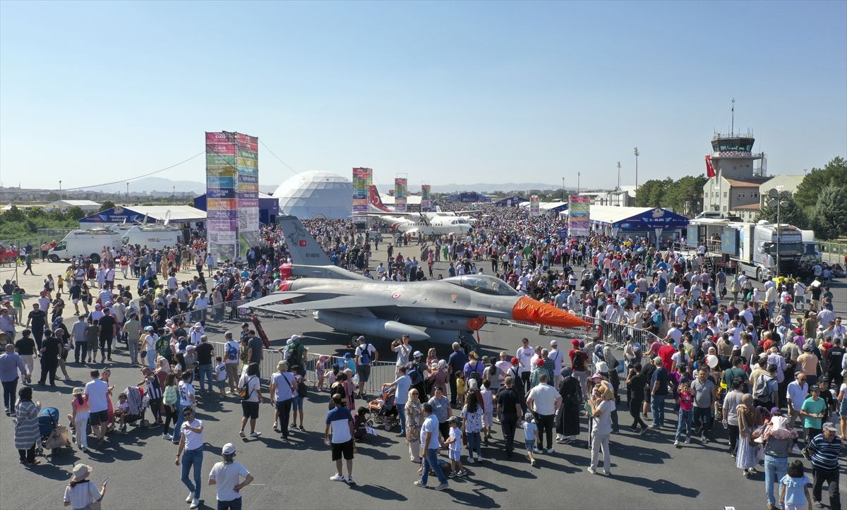 TEKNOFEST'e vatandaşlardan yoğun ilgi! - Sayfa 18