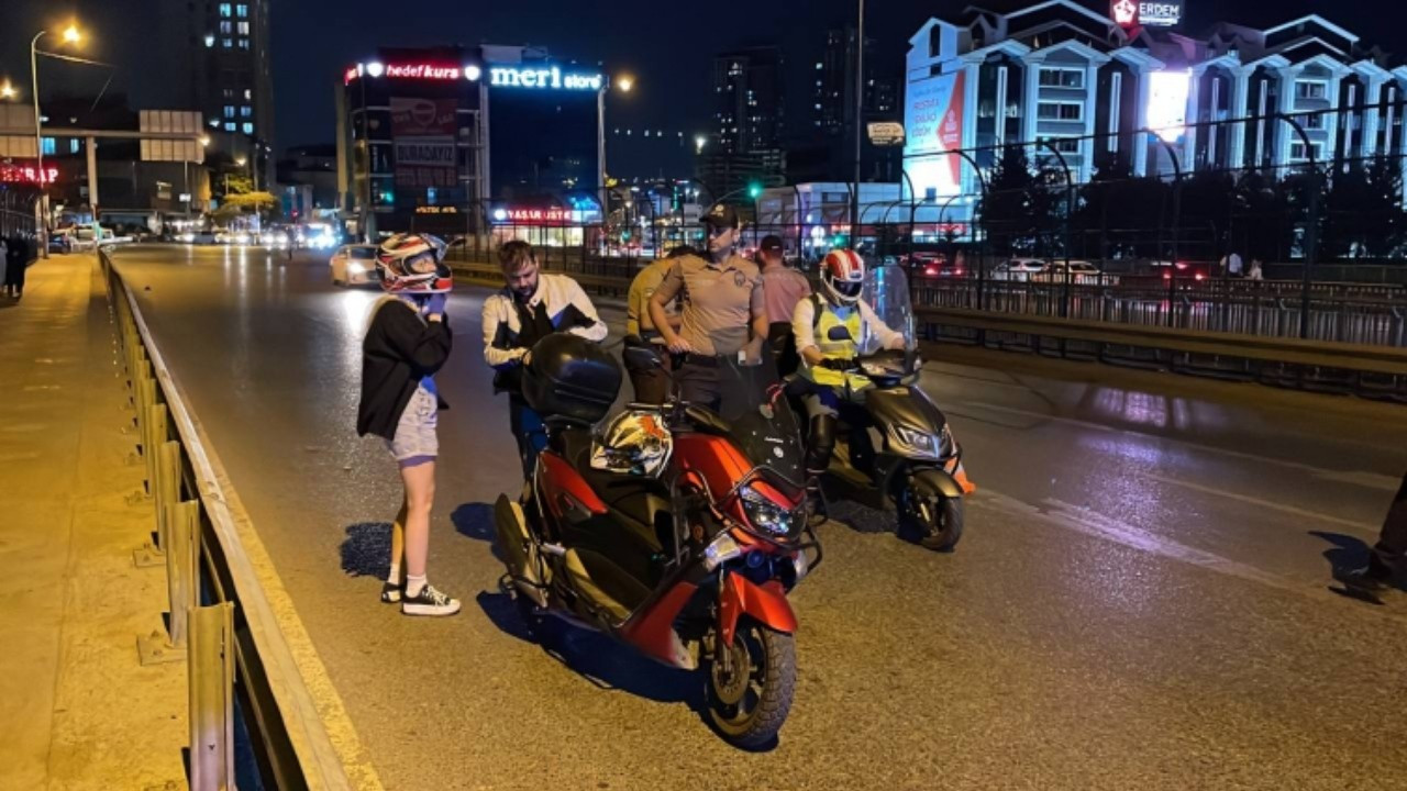 İstanbul'da motosiklet sürücüleri denetlendi!