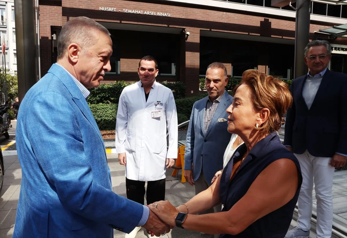 Cumhurbaşkanı Erdoğan, Sabancı çiftini ziyaret etti!