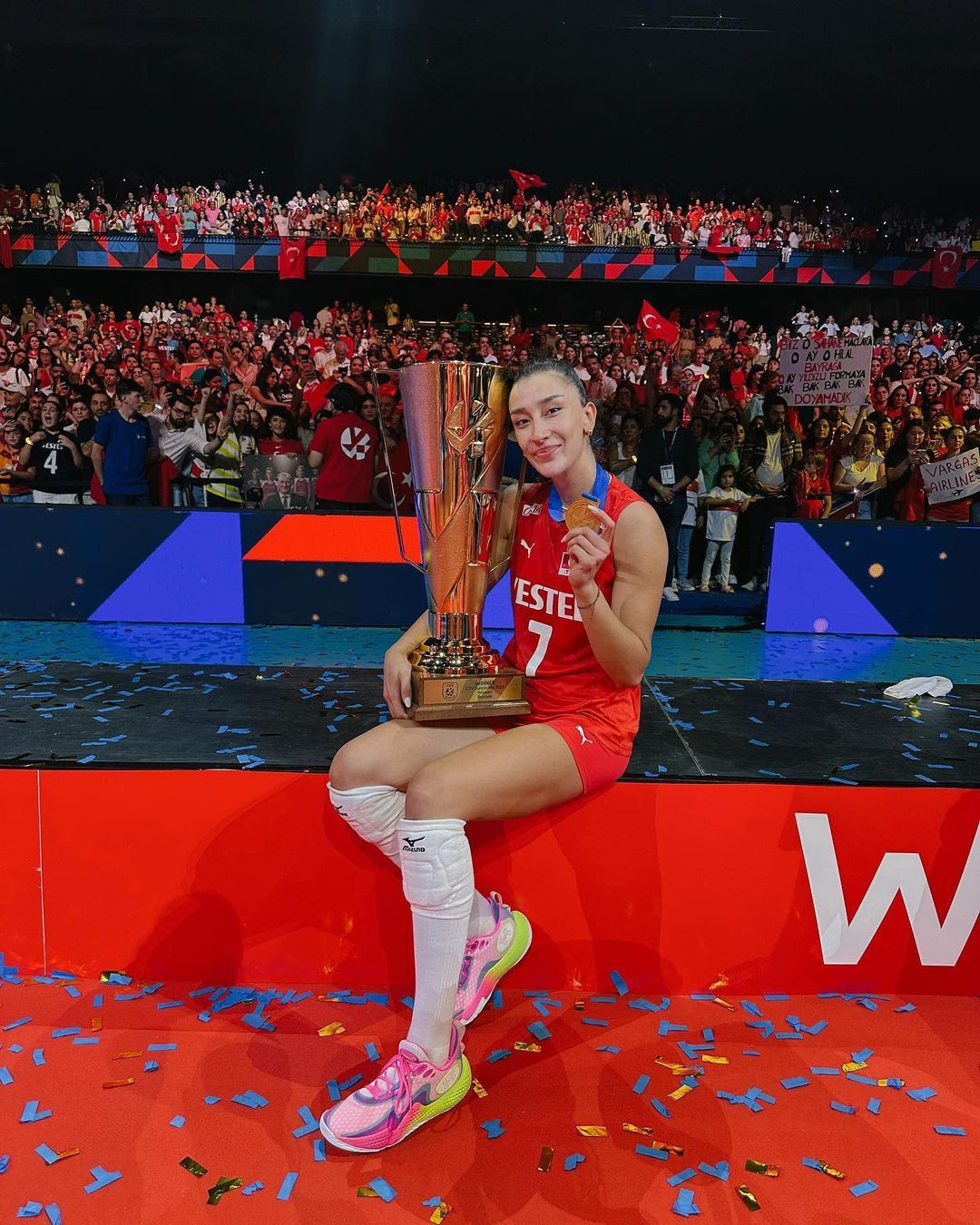 Djokovic’in, Baladın ilgisi ülkesinde gündem oldu! - Sayfa 25