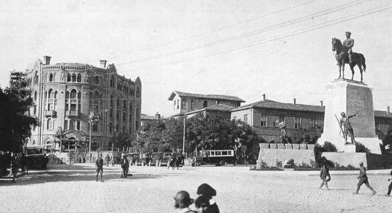 Ankara'nın başkent oluşunun 100. yılı!