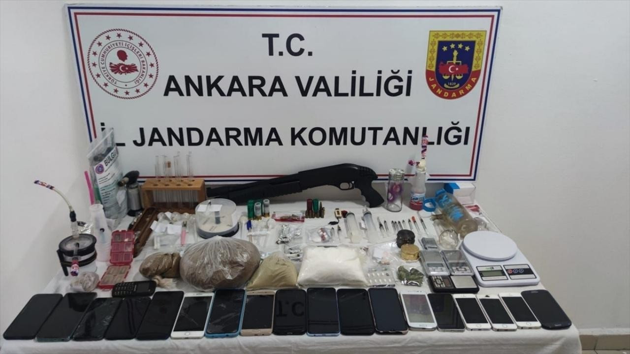 Ankara'da uyuşturucu operasyonu: 28 gözaltı