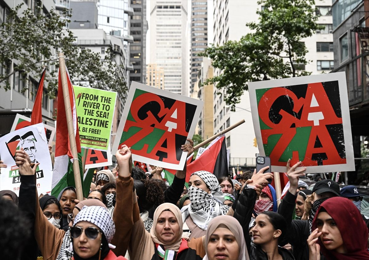 Dünya Filistin için ayakta! İsrail hangi ülkelerde protesto edildi? - Sayfa 3