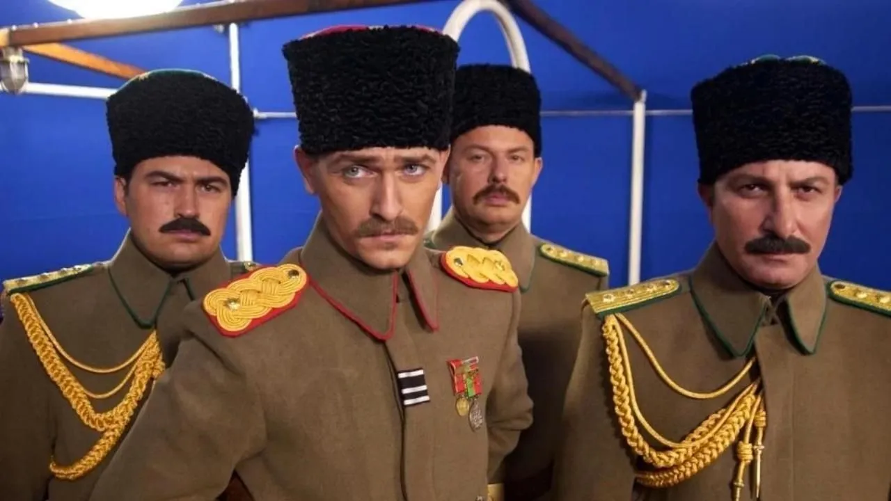Atatürk'ü canlandıran ünlü aktörler!