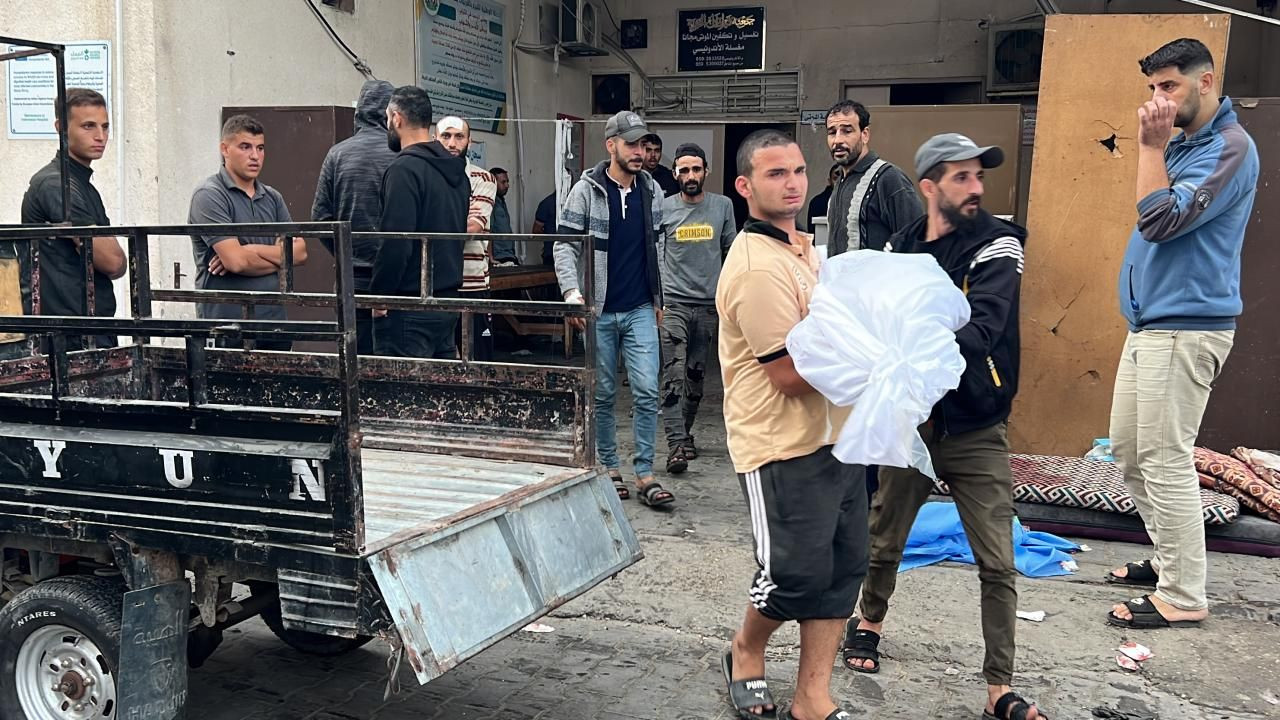 Gazze'de saldırılar 39'uncu gününde şiddetlenerek devam ediyor - Sayfa 11