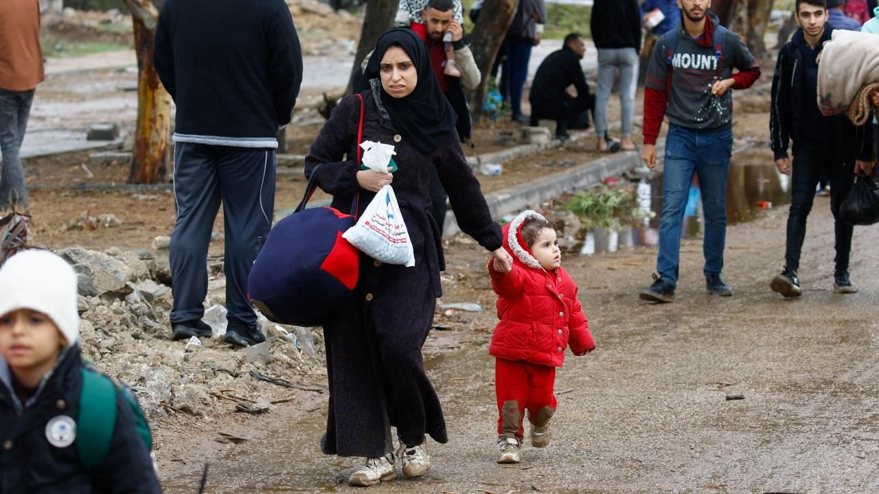 Gazzelilerin göç çilesi - Sayfa 6