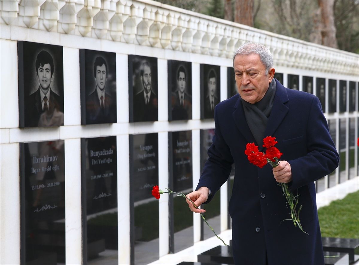 Akar: “Tek yumruk, tek yürek, tek ordu” - Sayfa 9