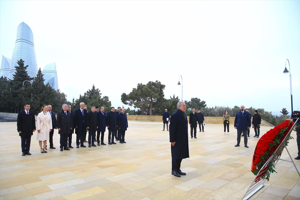 Akar: “Tek yumruk, tek yürek, tek ordu” - Sayfa 7