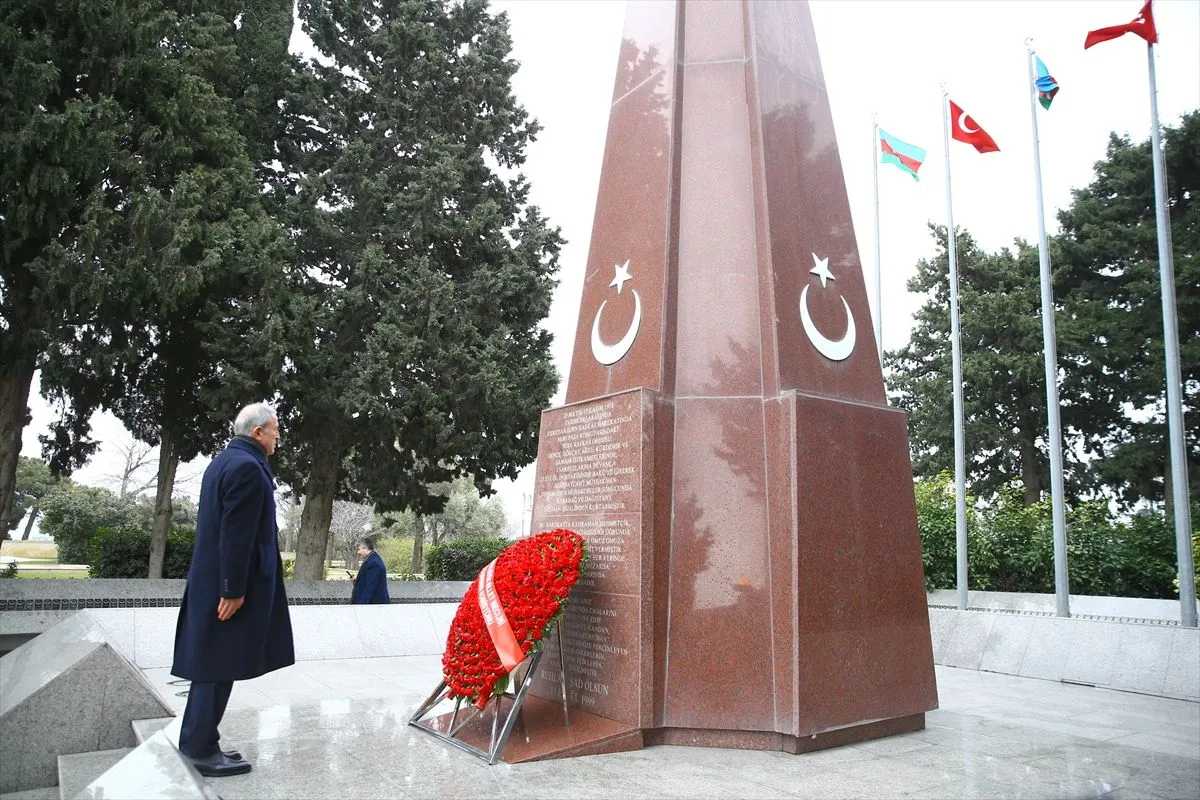 Akar: “Tek yumruk, tek yürek, tek ordu”