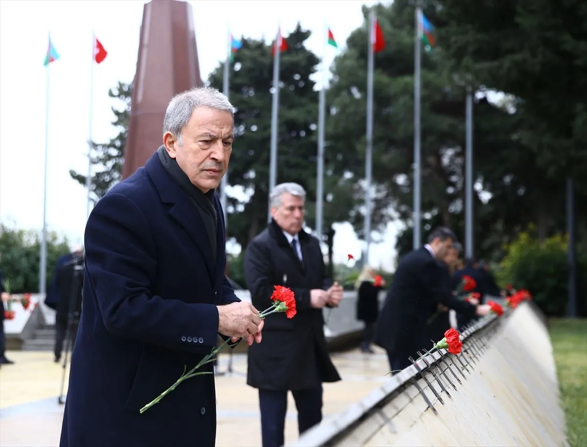 Akar: “Tek yumruk, tek yürek, tek ordu”