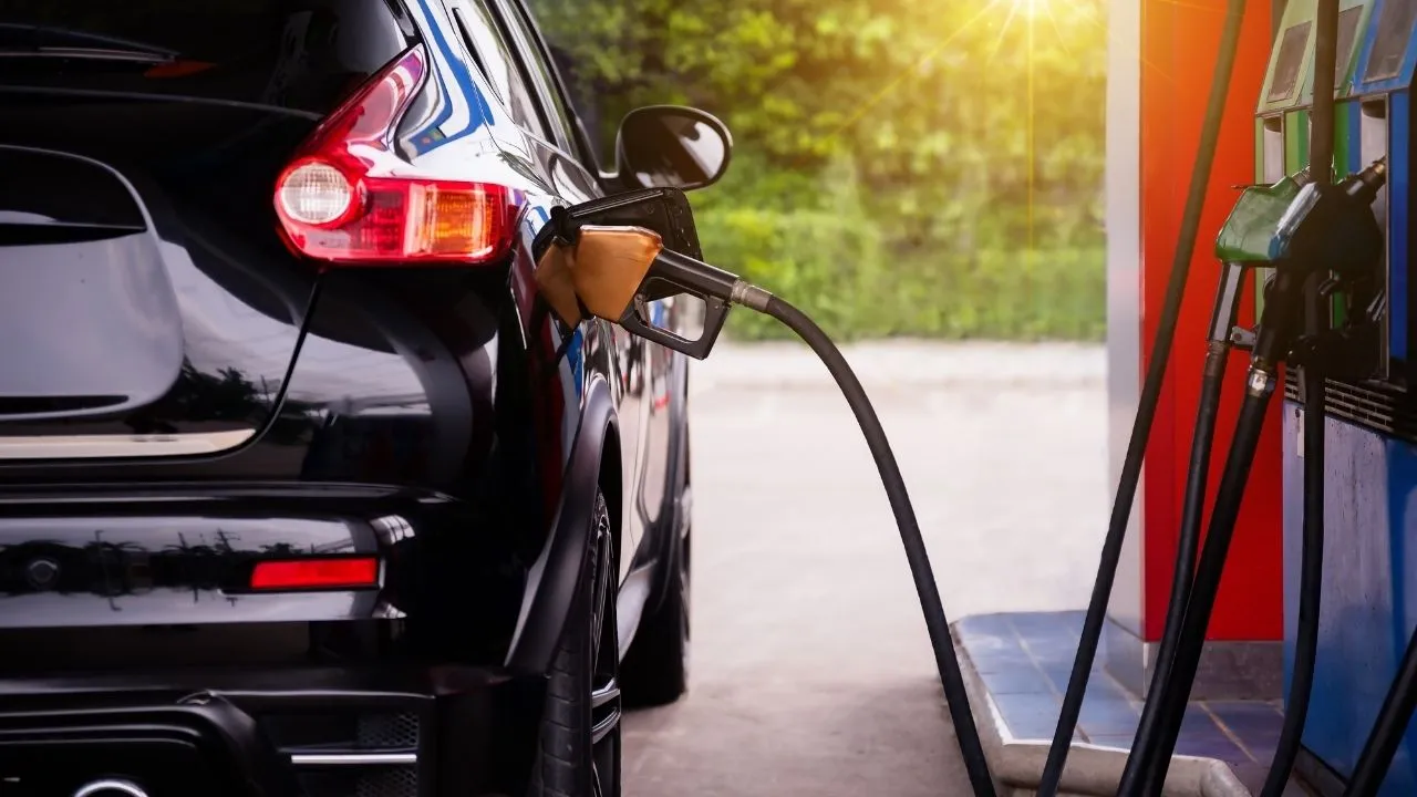 Benzine zam geliyor!