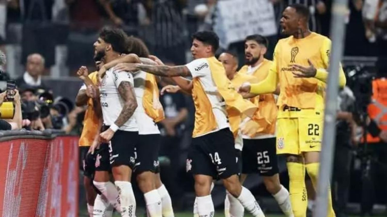 Dünyanın en büyük 32 takımı açıklandı - Sayfa 25