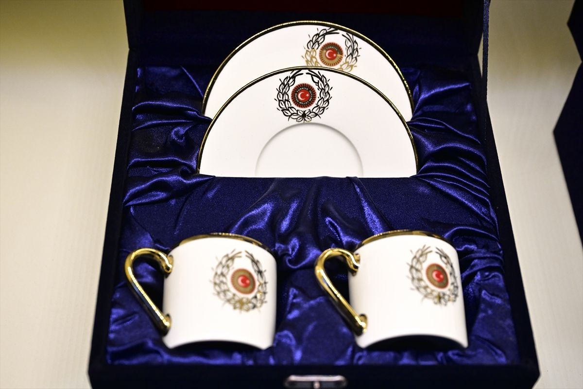 Meclis’te hediye tercihi, çikolata oldu! - Sayfa 13