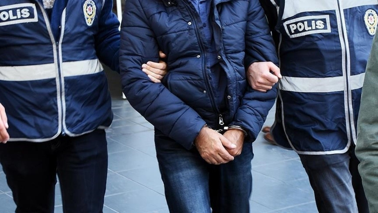 Konya merkezli FETÖ operasyonu: 4 şüpheli gözaltında