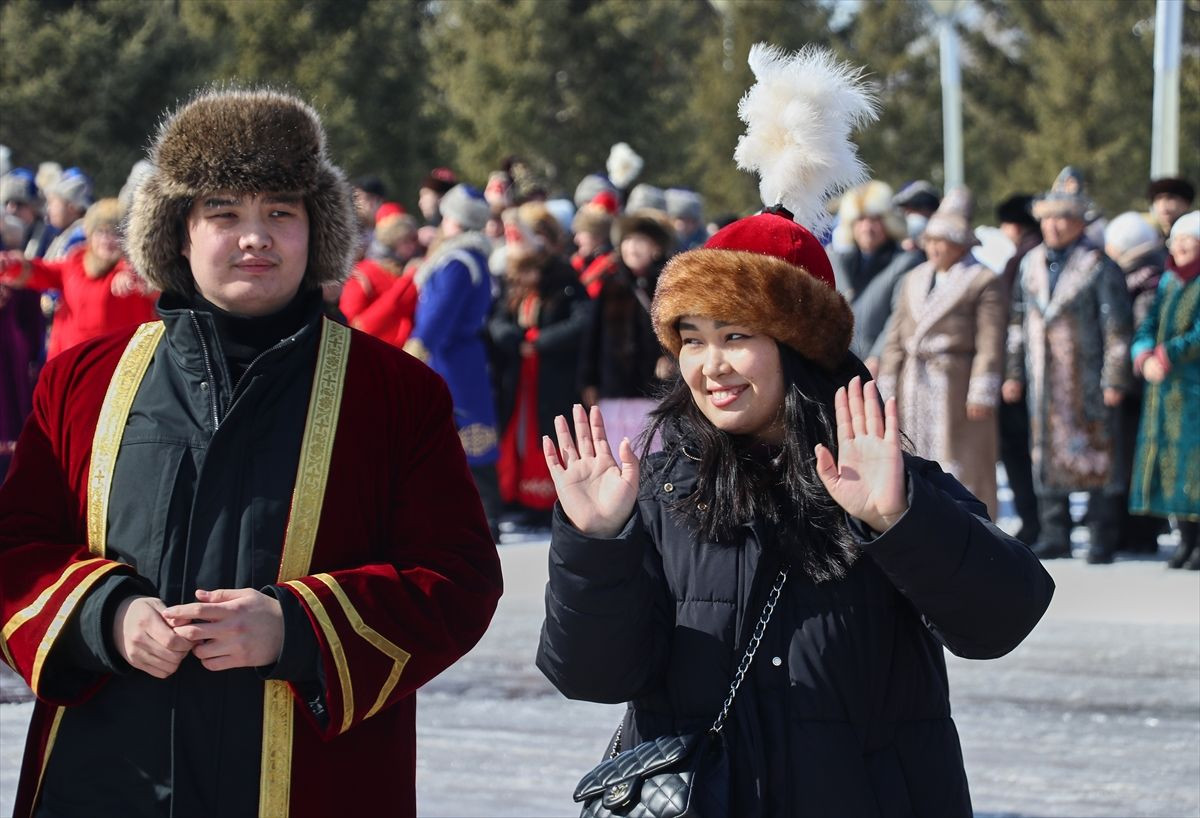 Kazaklar, Milli Kıyafetler Günü’nü kutluyor! - Sayfa 6