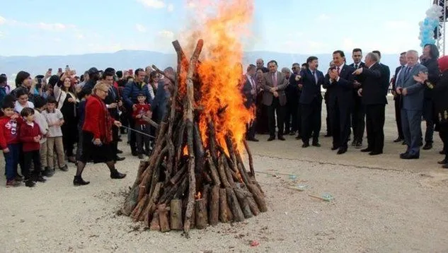 Türk milletinin bahar bayramı coşkuyla kutlanıyor!