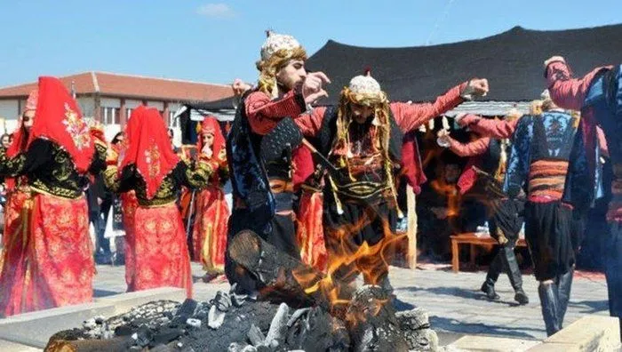 Türk milletinin bahar bayramı coşkuyla kutlanıyor!