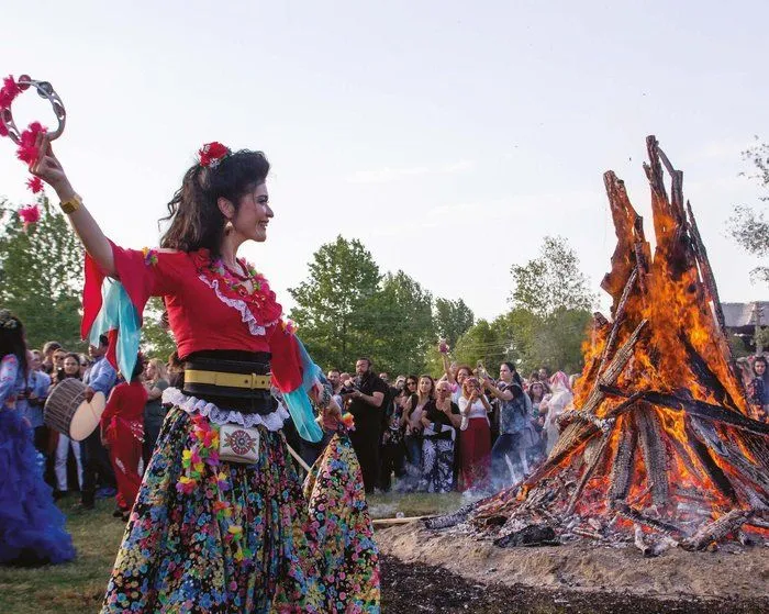 Türk milletinin bahar bayramı coşkuyla kutlanıyor!