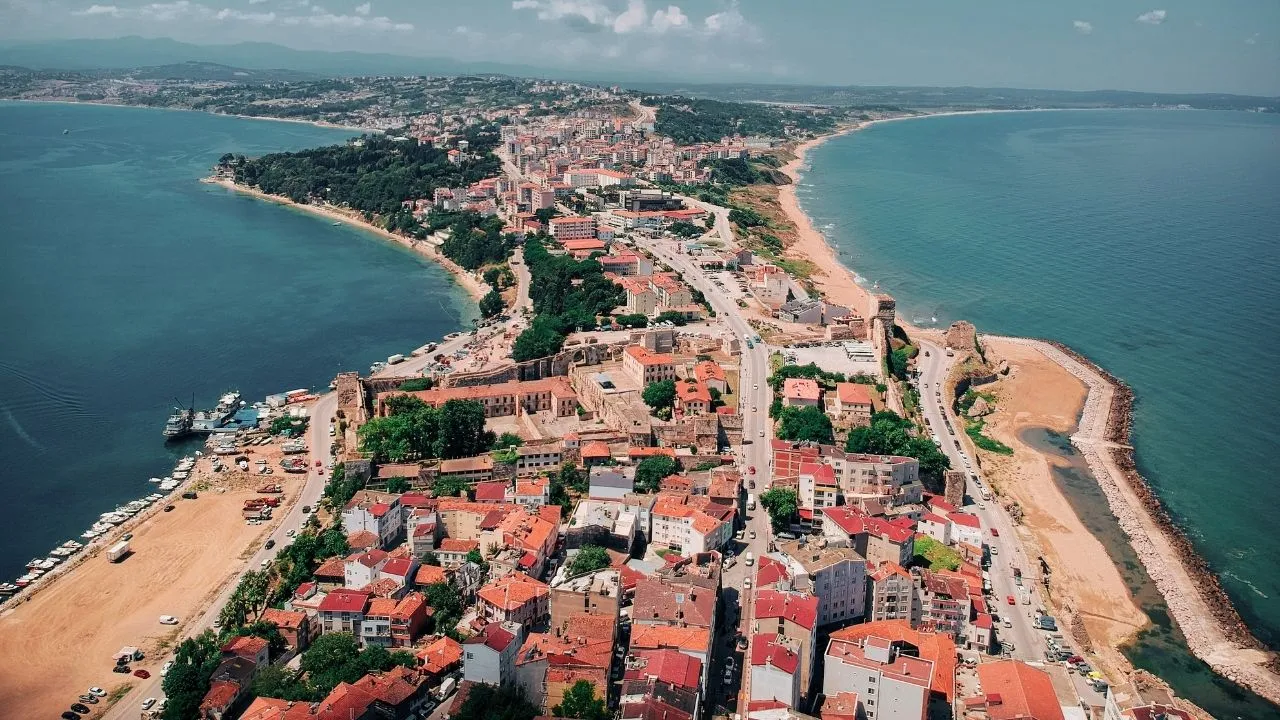 Orucun en uzun ve en kısa tutulduğu yerler neresi?