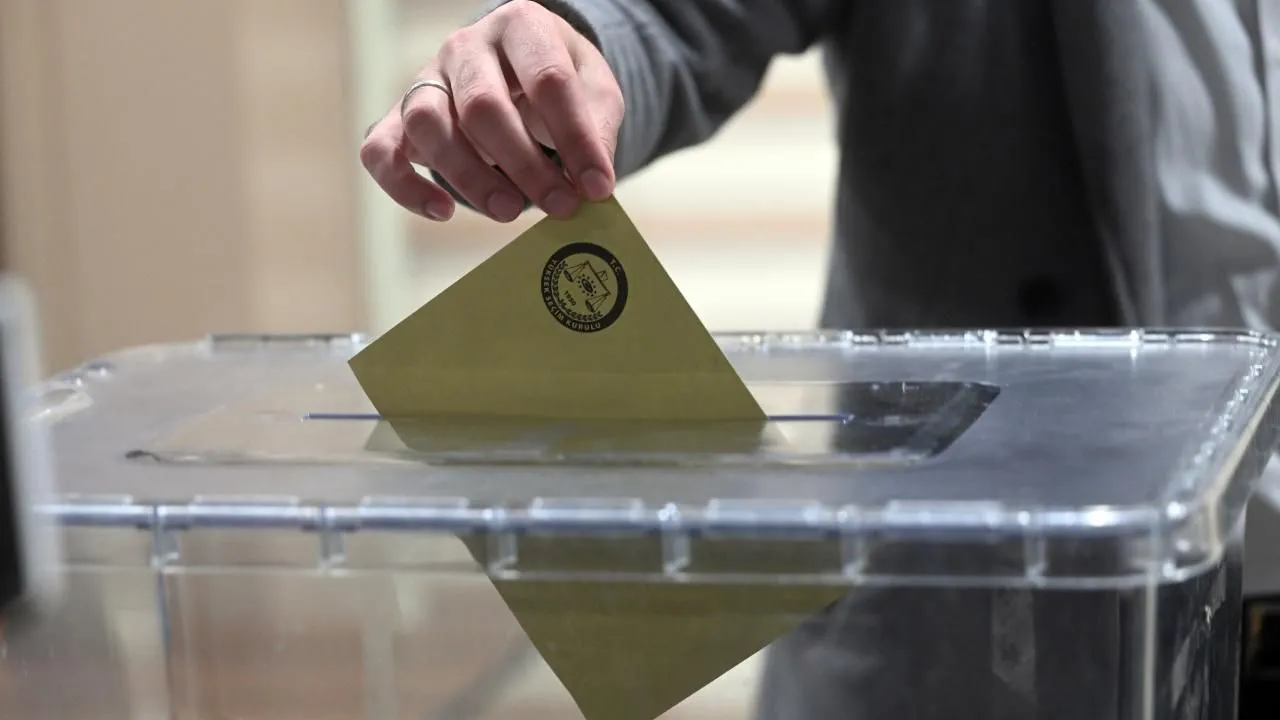 Liderler ve adaylar, nerede oy kullanacak?