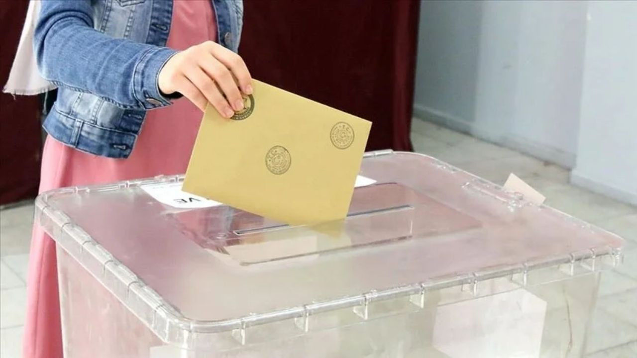 Türkiye'nin metropolleri İstanbul ve Ankara'nın 20 yıllık seçim karnesi! - Sayfa 1