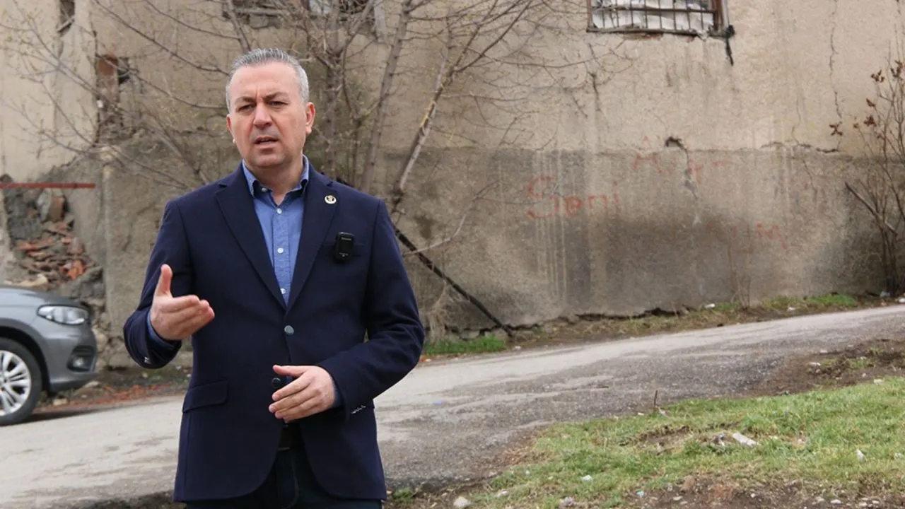 Sivas’ta ipi Uzun göğüsledi!