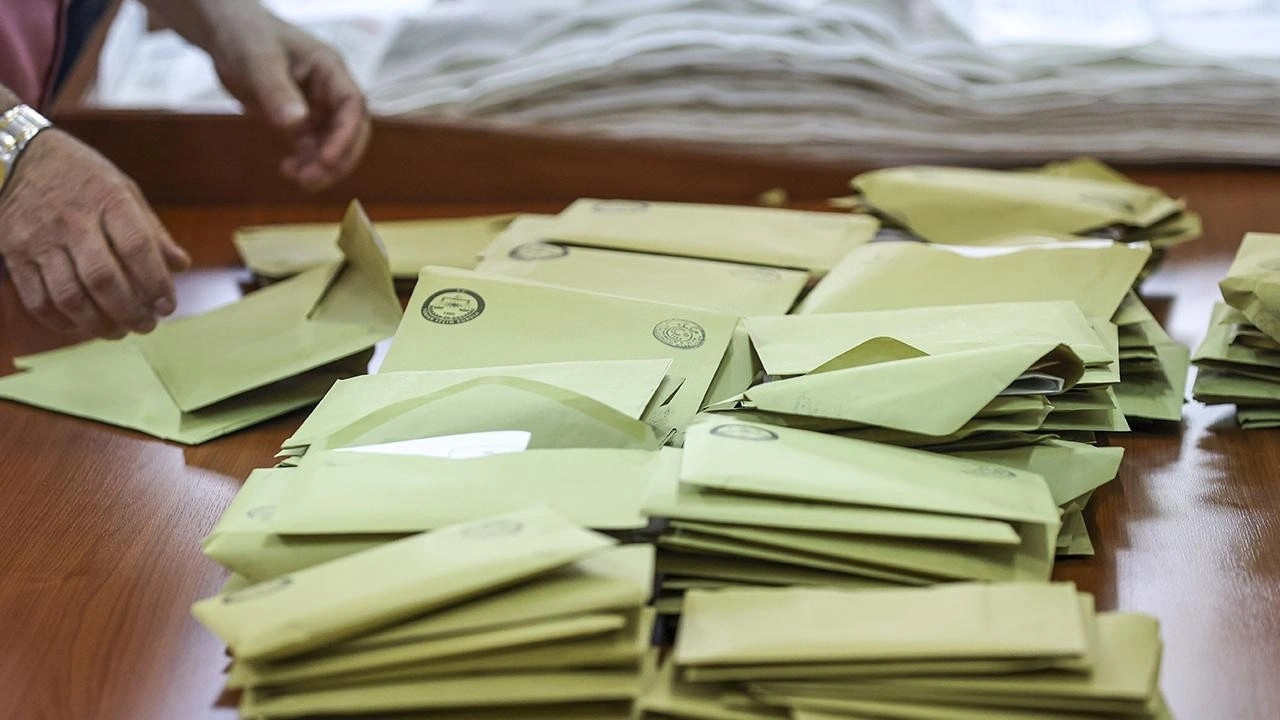 Oylar eşit çıktı: Seçim sonuçlarına itiraz edildi